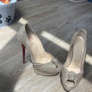 Christian Louboutin Jenny Knot platform heel
